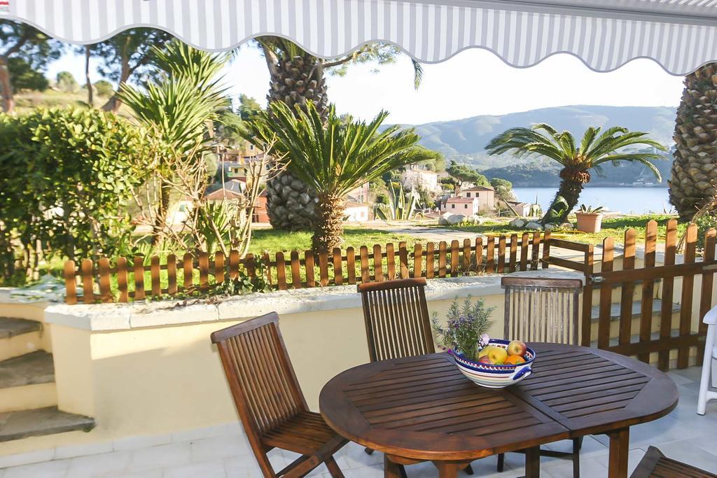 Il Porto Trilocale Nr.7 Apartment Porto Azzurro Exterior foto