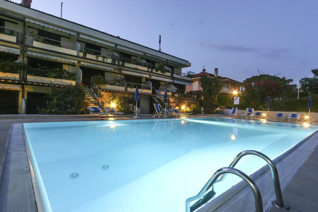 Il Porto Trilocale Nr.7 Apartment Porto Azzurro Exterior foto
